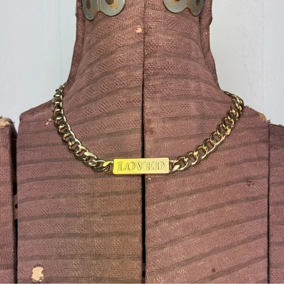 Vintage Mika Y2K Goldtone Chunky Cuban Chain Link Necklace 'LOVED' Pendant - Picture 3 of 15